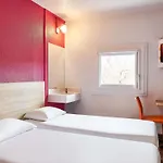 Hotelf1 Mazarin Les Champarts Hotel