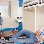 فندق إف1 شيلي مازارين ليه شامبار Chille