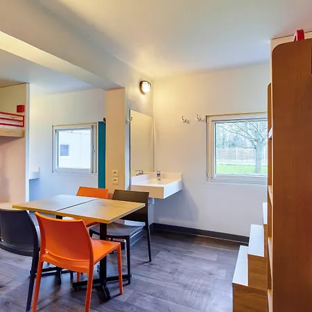 Hotelf1 Mazarin Les Champarts Hotel