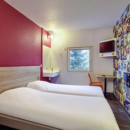 Hotel Hotelf1 Mazarin Les Champarts