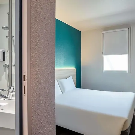 Hotel Hotelf1 Mazarin Les Champarts 2*