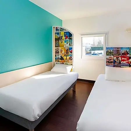 Hotelf1 Mazarin Les Champarts Hotel 2*