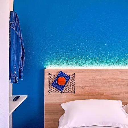Hotelf1 Mazarin Les Champarts Hotel 2*