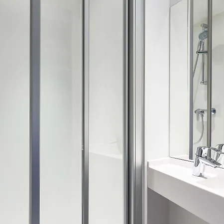 Hotel Hotelf1 Mazarin Les Champarts 2*