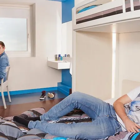 Hotel Hotelf1 Mazarin Les Champarts Chille