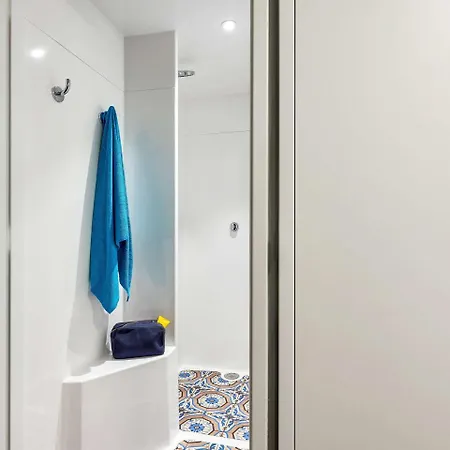 Hotelf1 Mazarin Les Champarts Hotel 2*